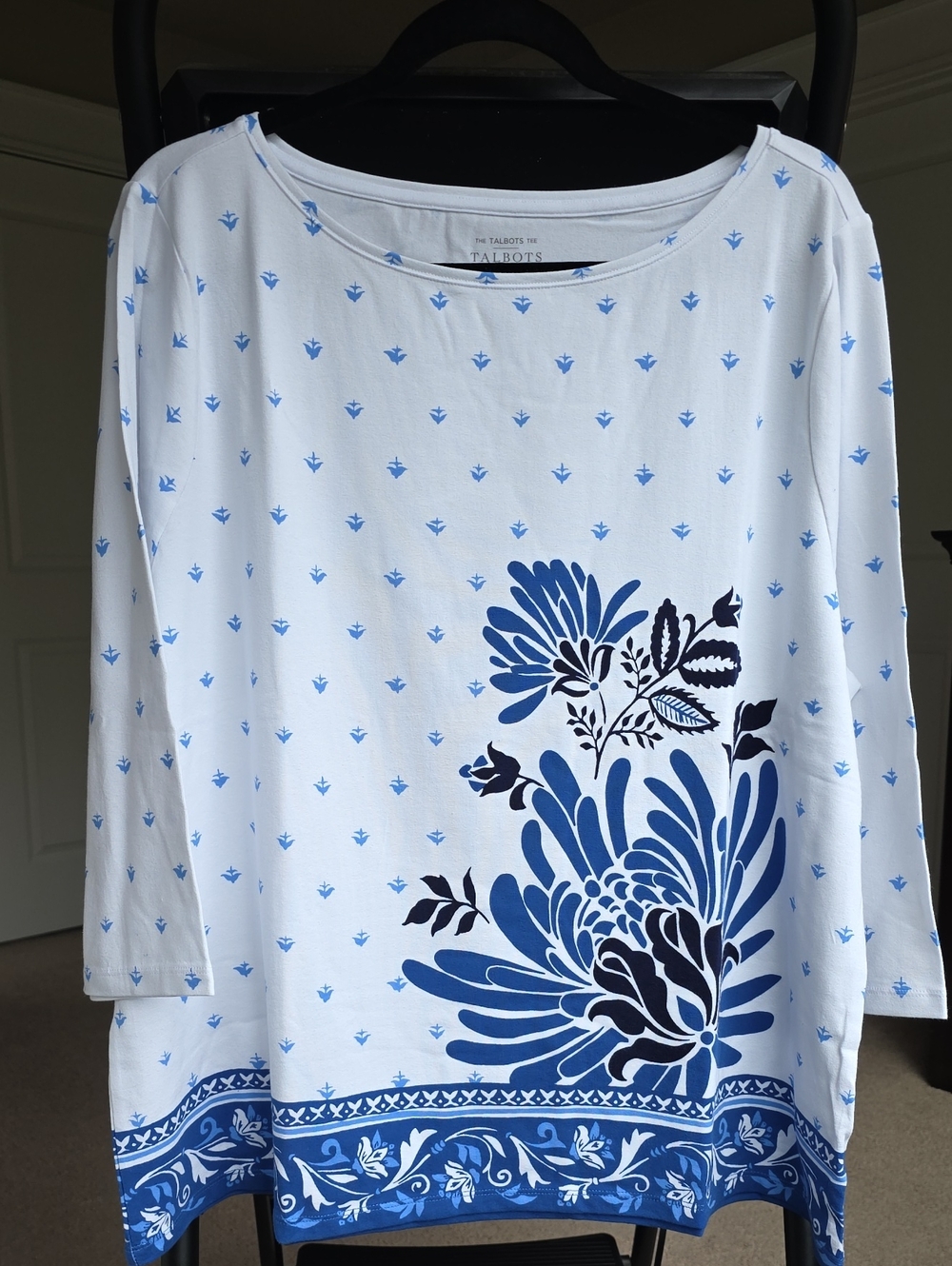 NWT Talbots Foulard Flowers Bateau Neck Tee 3XP